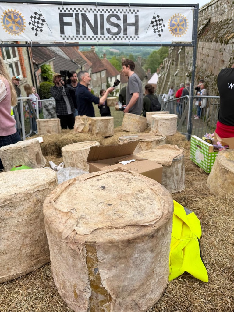 photo of the Shaftesbury Cheese Race finish line